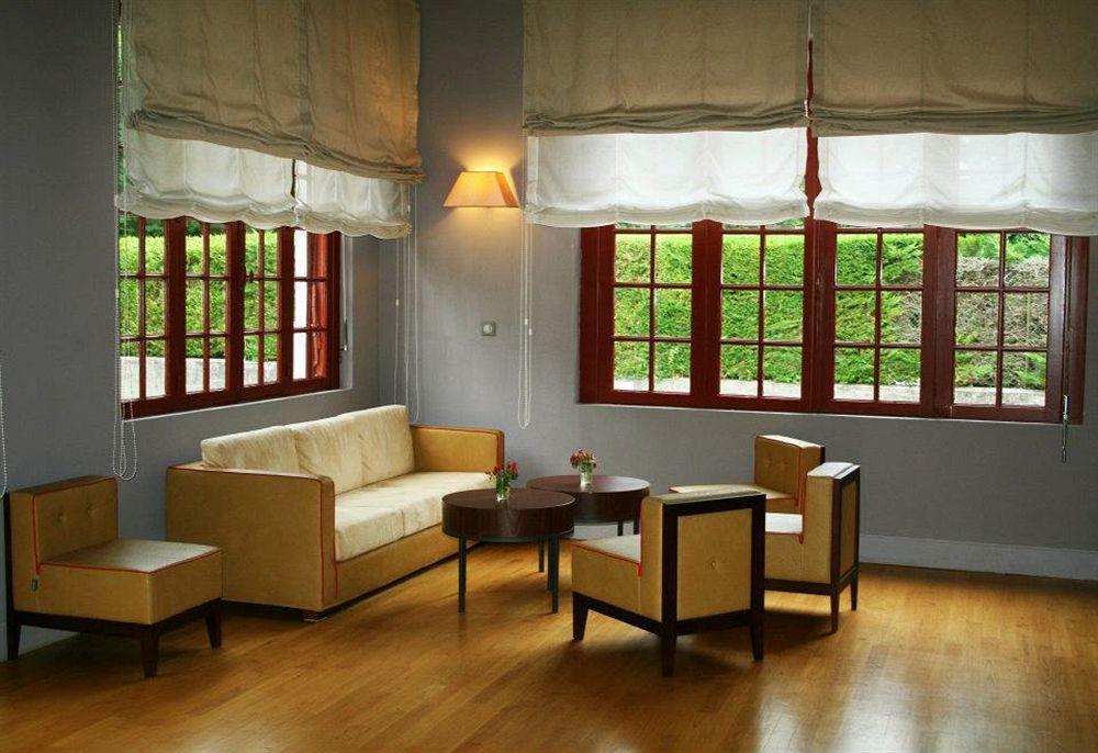 Clarion Suites Corneille Luchon Bagneres-de-Luchon Ngoại thất bức ảnh